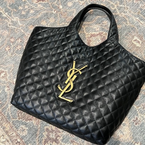 YSL Saint Laurent Black Quilted Lambskin Leather Icare Maxi Shopping Tote - Picture 1 of 15